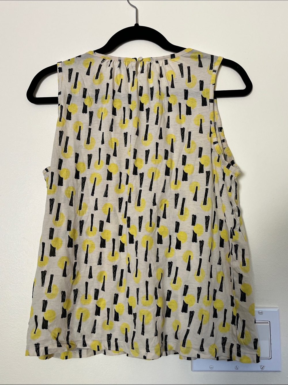 Yellow Abstract Flowy Tank - Picture 4 of 5